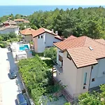 Mak Gæstehus Balchik