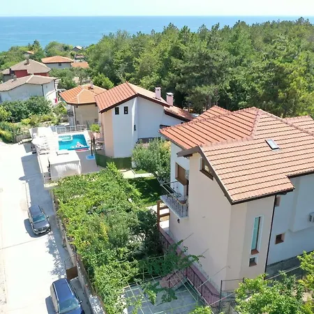 Mak Pensión Balchik
