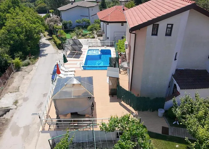 Guest house Mak Balchik